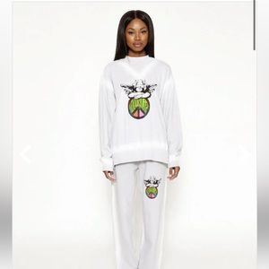 BOYS LIE CREW size S/M brand new no tags. Perfect unworn condition. soft&rad!